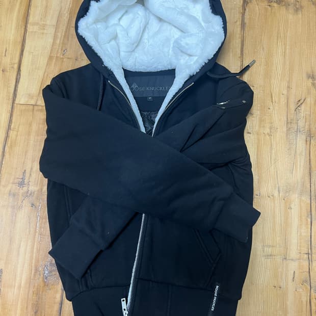 22f/w 무스너클 버니스웨터 여성 S  정품 판매
