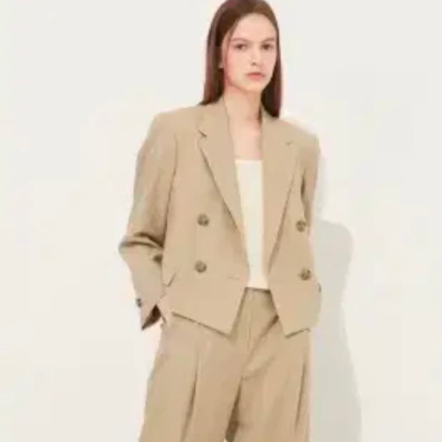 한섬 타임 2022 이태리 톨레뇨 백슬릿 더블 크롭 자켓 F 사이즈