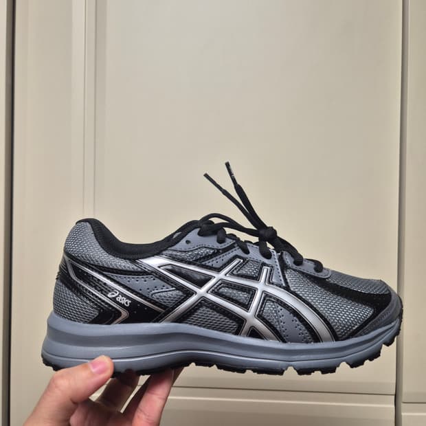 [새상품/240] 아식스 조그 100 S 스틸 그레이 - 2E 와이드