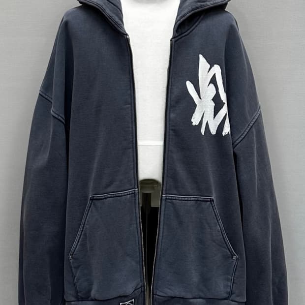 우영미 페인티드 로고 다잉 후드 집업 네이비 50size