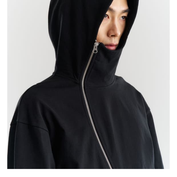 namkeon Asymmetrical Zipup Hoodie