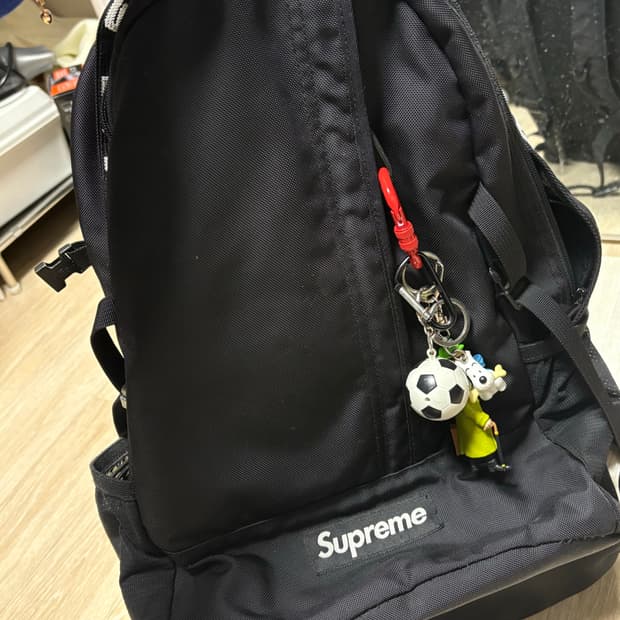 슈프림 18ss 백팩