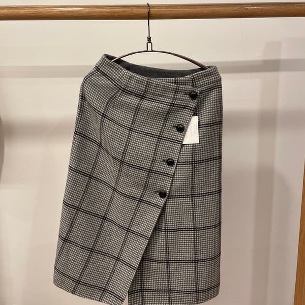 ray beams reversible skirt