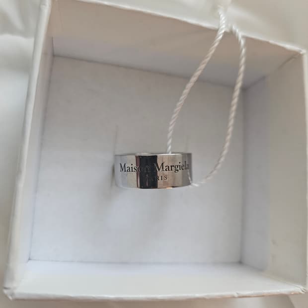 마르지엘라 로고 링 팔라듐 2사이즈