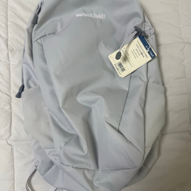 몽벨 트레블 트래블데이팩 백팩 가방 20L 라이트 그레이