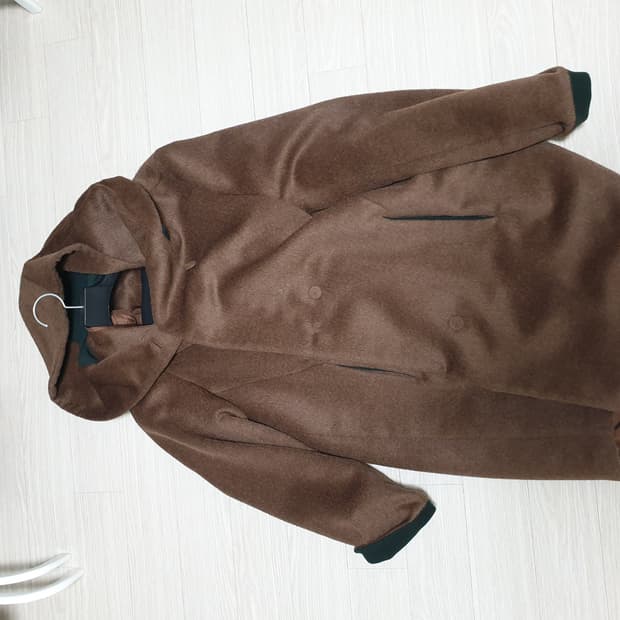 KUHO 구호 라마 퍼 후드코트