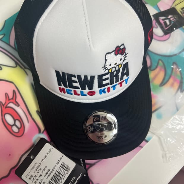 뉴에라x헬로키티 키즈
