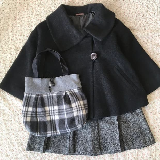 마루빈티지 블랙 숏 코트