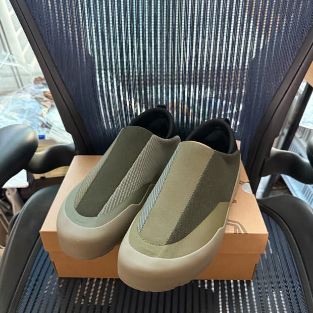 아크테릭스 크래그 멀티 슈즈 슬립온 270 (UK8.5) 새상품