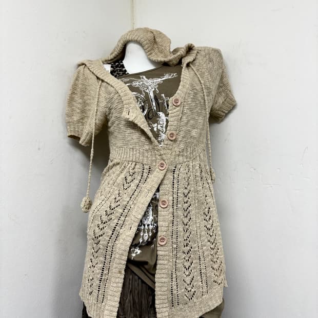“Vintage” Ivory Hooded Mori Girl Mood Ca