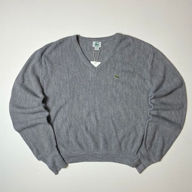 라코스테 브이넥 아크릴 니트 PN9351