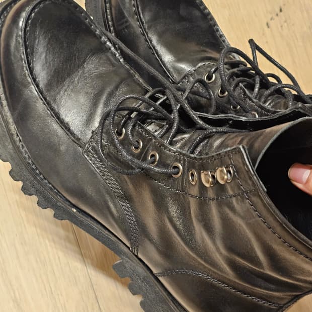 야세 코만도솔 홀스하이드 목토부츠 블랙 워커