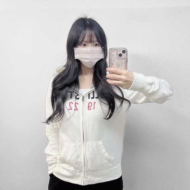 홀리스터 스펠 로고 후드집업 화이트