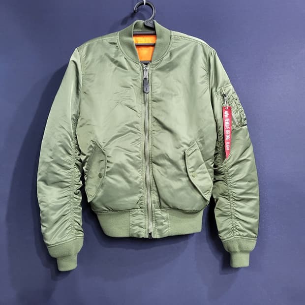 알파인더스트리 리버시블 MA-1