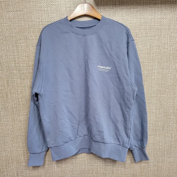 95~100사이즈 비바스튜디오 맨투맨