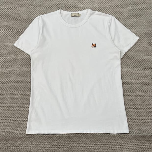 메종키츠네 폭스자수 반팔티 r3682