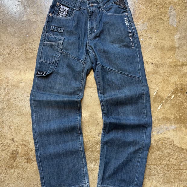 FUBU 자수 카펜더 데님 팬츠