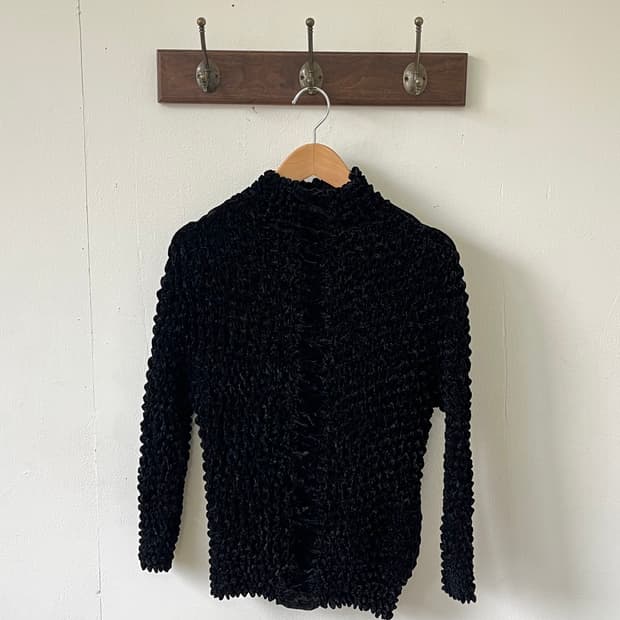 BRUND PIRTTELLI 플리츠 터틀넥