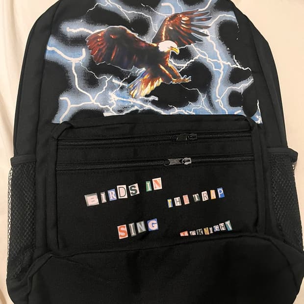 트래비스 스캇 백팩