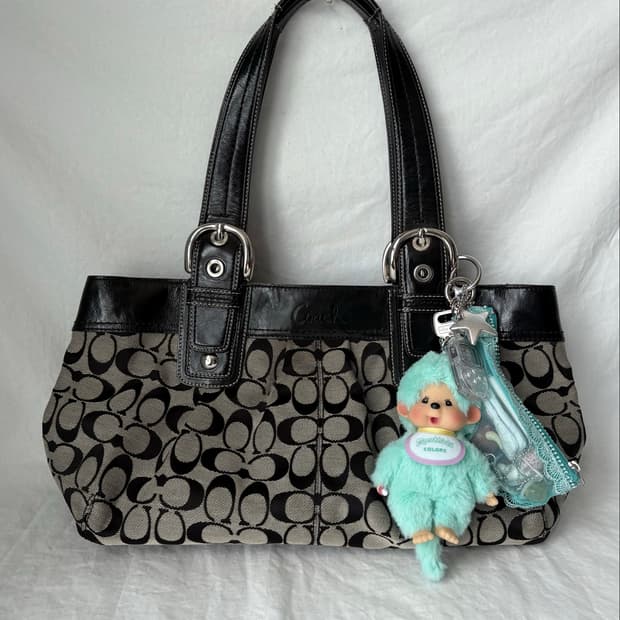 Coach black shoulder bag