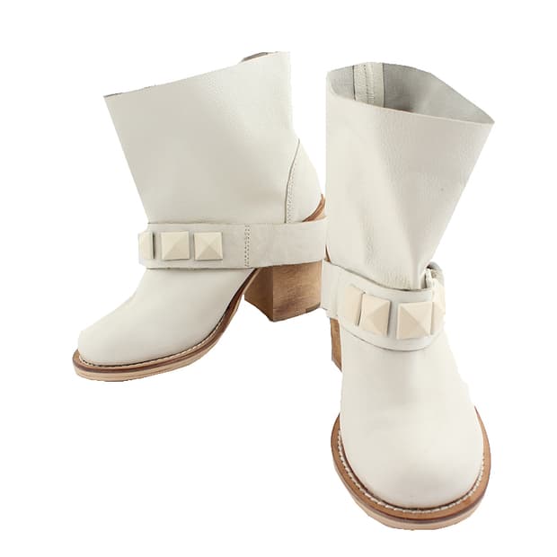 슈콤마보니 아이보리 스터드 벨트장식 부츠 225