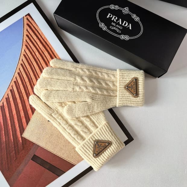 프라다 장갑 여성 기모
