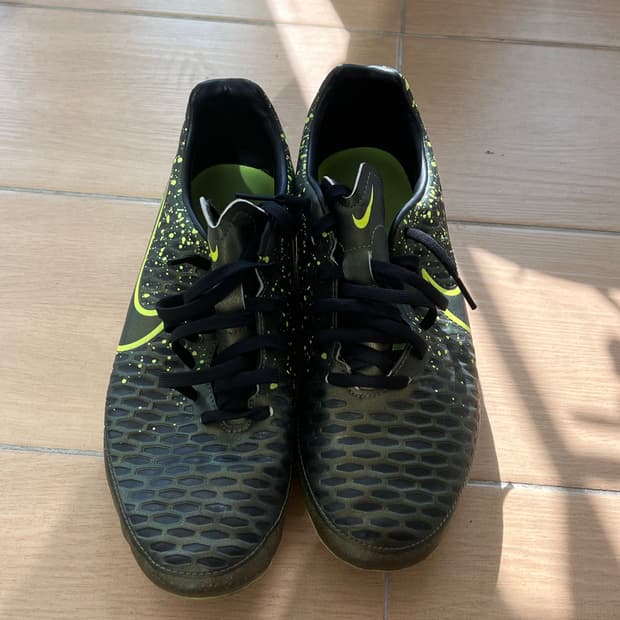 나이키 마지스타 275 인조잔디용 (기성용 축구화)