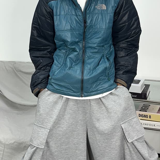 노스페이스 스카이블루 배색 경량패딩 L