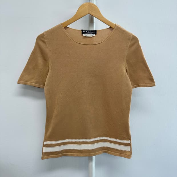 페라가모 디테일 반팔 니트