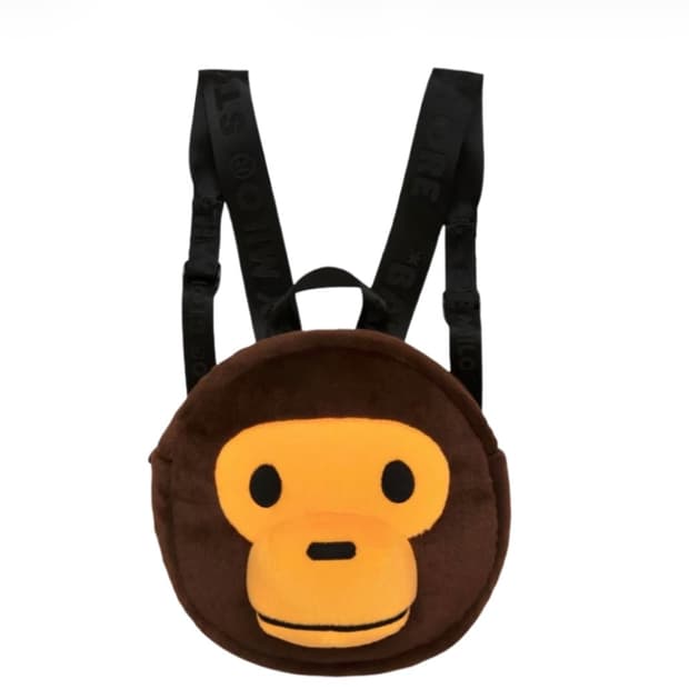 베이프 베이비 마일로 플러시 백팩
