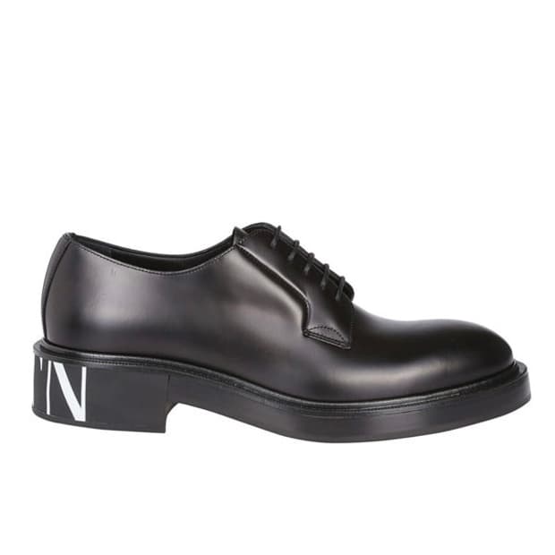 발렌티노 가라바니 VLTN 백로고 브러쉬드 더비슈즈 43