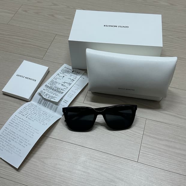 젠틀몬스터 tote-01 선글라스