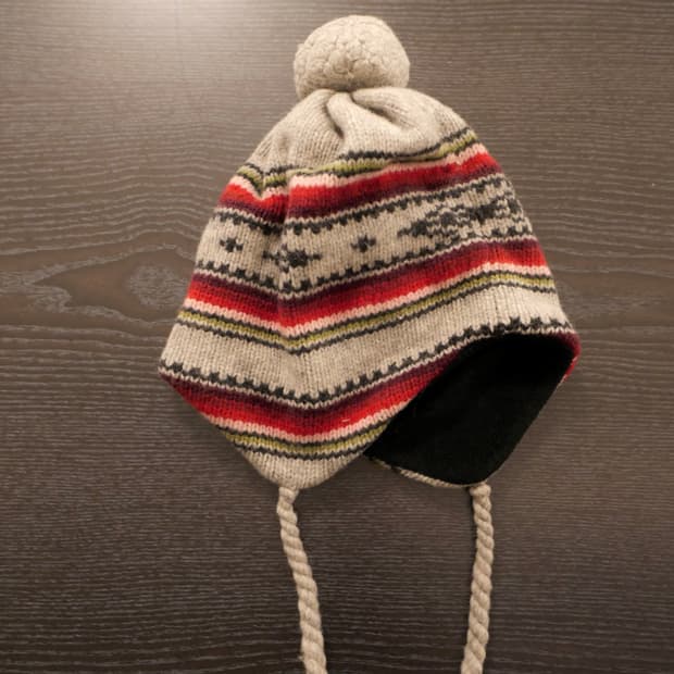 사스콰치패브릭스 이어플랩 비니