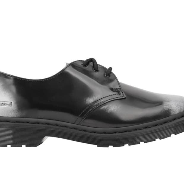 구매[260] 슈프림 닥터마틴 2종류 삽니다