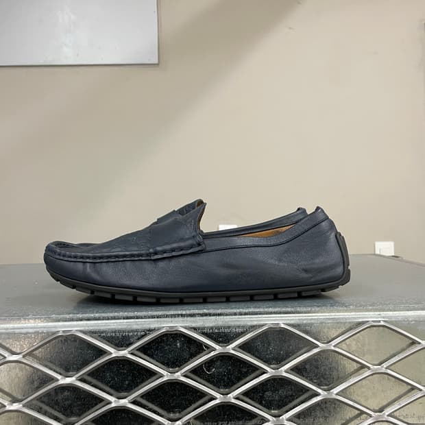 구찌 마이크로시마 로퍼 UK7