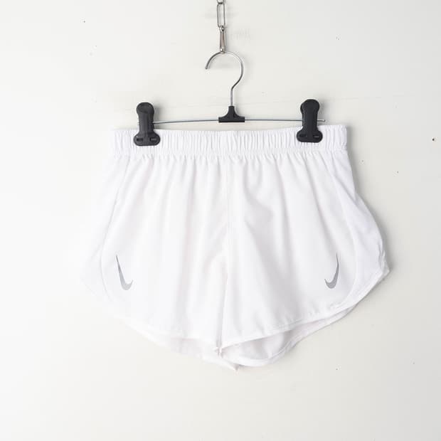 27/나이키 템포 레이스 러닝 쇼츠