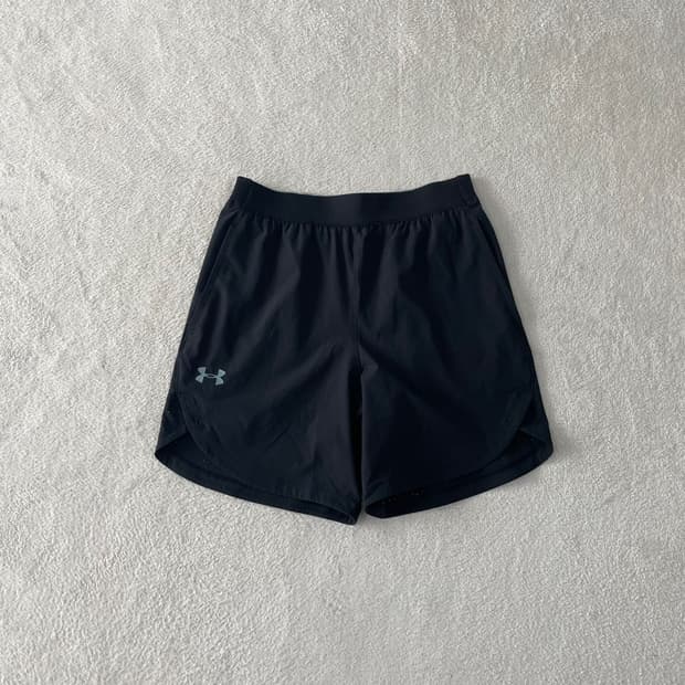 L 언더아머 러닝 쇼츠 반바지