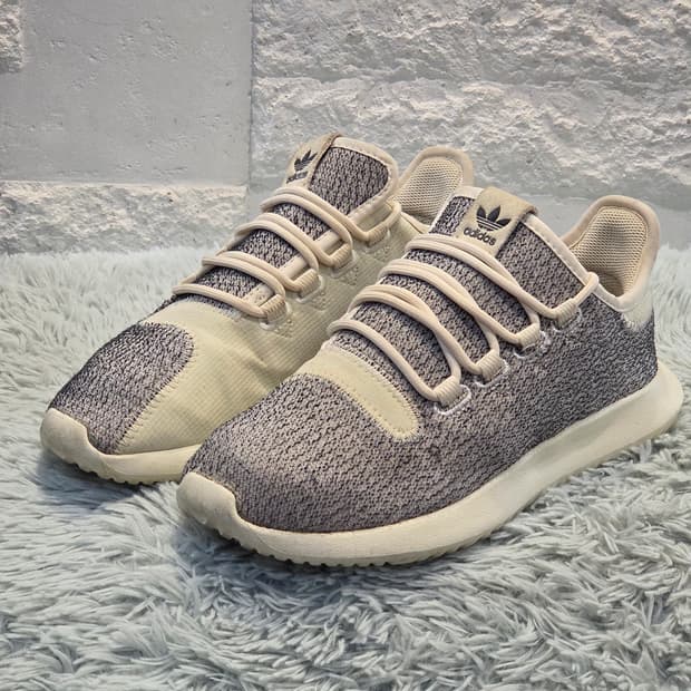 5q-7:아디다스 오리지널스 튜블라 섀도우 그레이/베이지 (230cm)