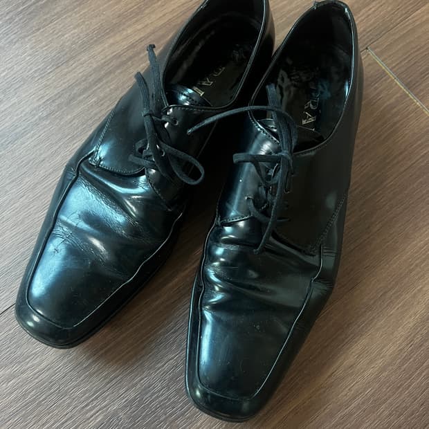 프라다 로퍼 270