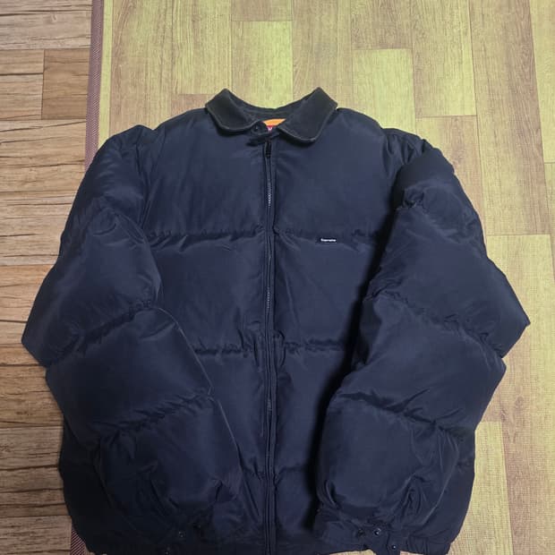 슈프림 레더 카라 패딩