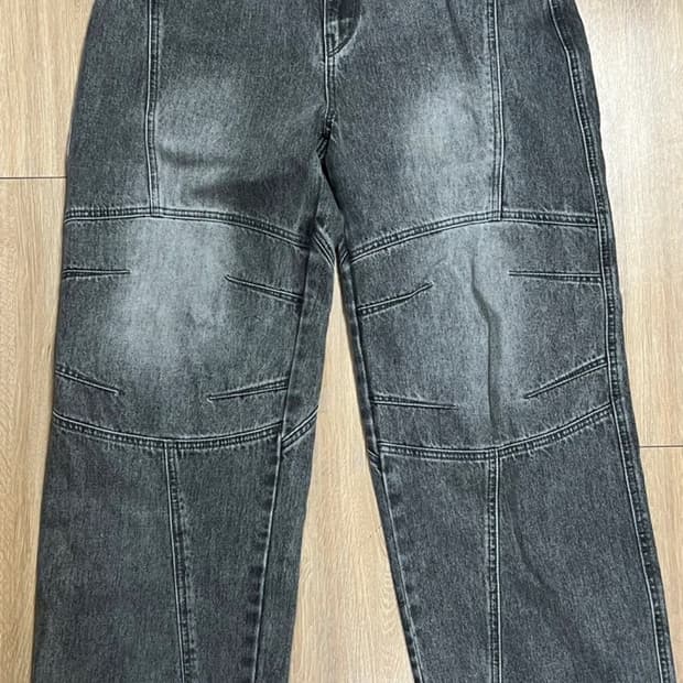 인사일런스 볼륨 프론트 데님 팬츠 L