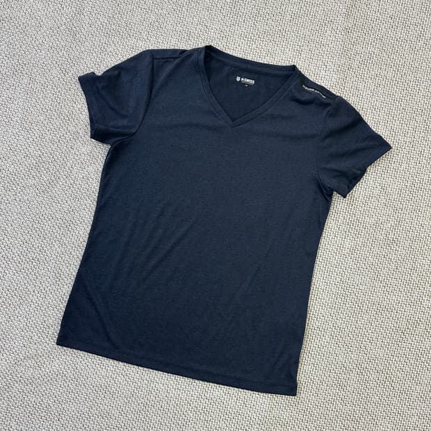 M 케이스위스 브이넥 반팔 티셔츠 0330D