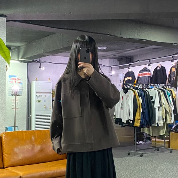 쿠어 오버핏 울 크롭 다크브라운 자켓 B4671