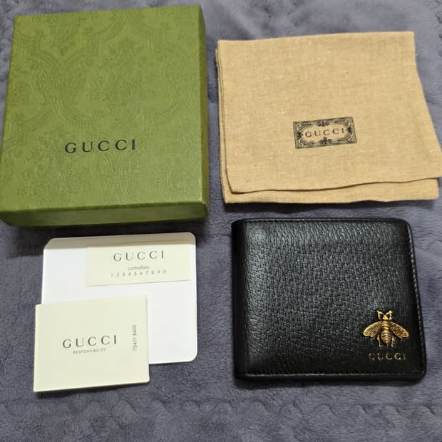 (정품) 구찌 애니멀리에(꿀벌) 반지갑/523664/개인/팝니다.