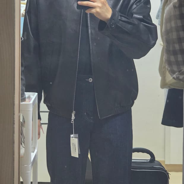 SEW 스테디에브리웨어 레더 블루종 자켓 1사이즈 구매합니다