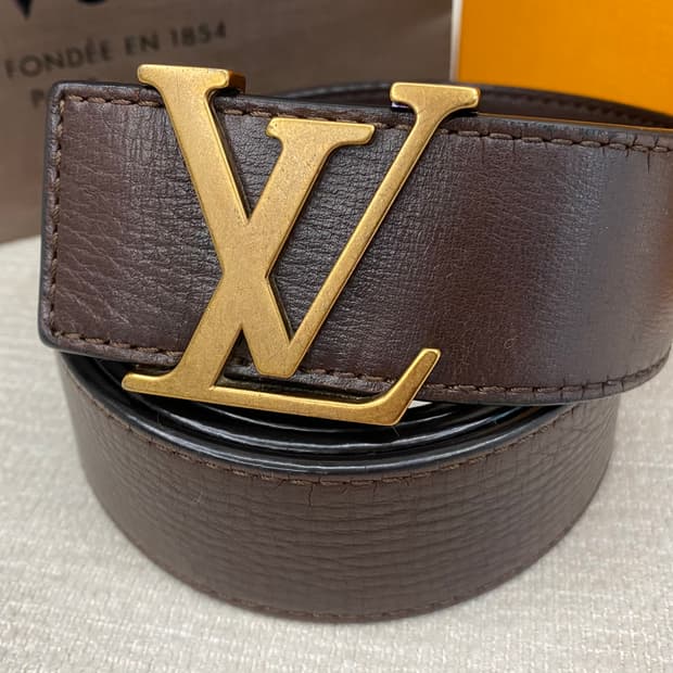 루이비통 LV 이니셜 유타 벨트 100 사이즈 남성용