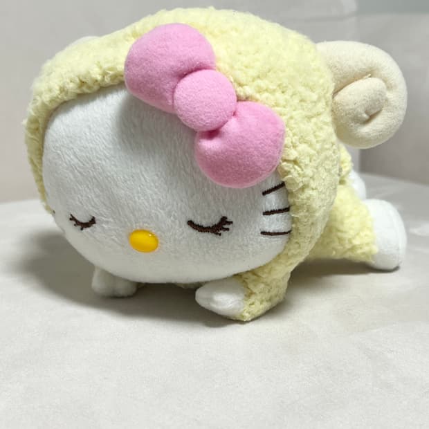 헬로키티 양 인형 고전 키티 인형 양키티 조디악 콜라보