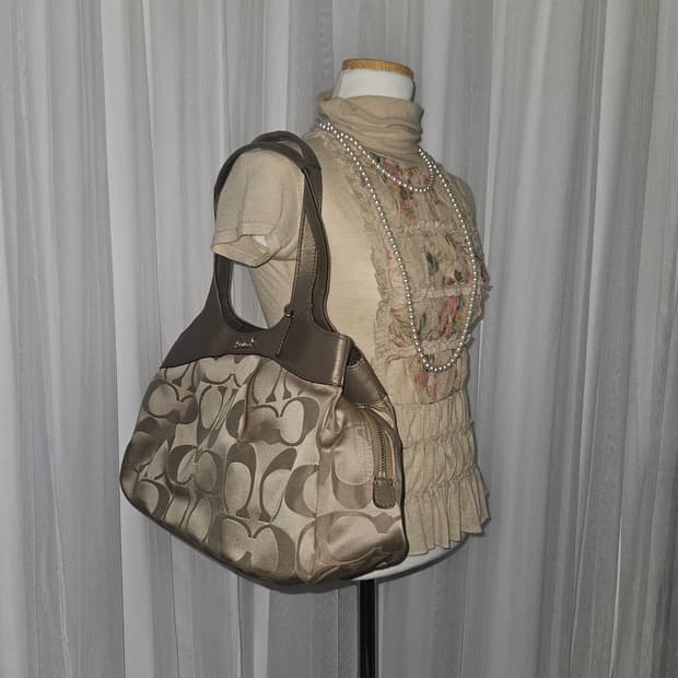 빈티지 오네갸루 실버베이지 코치백