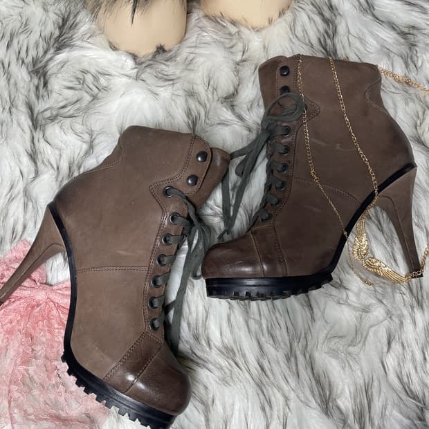 Ash 아쉬 브라운 가보시 부츠 힐