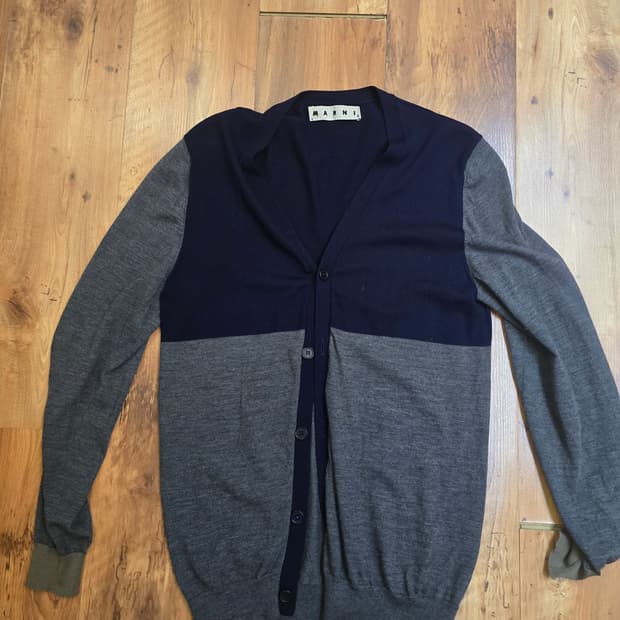 마르니 가디건  판매합니다